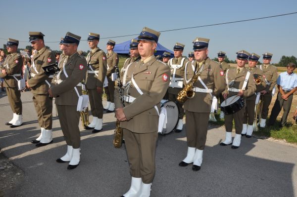 60_Pomnik1.jpg