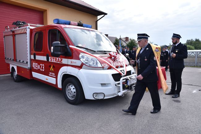 72_Samochod07.jpg